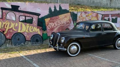 Lancia Aurelia B10 Berlina