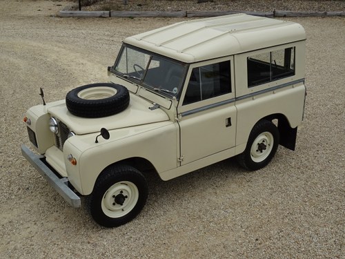 1858 Land Rover SII – Restored/Historically Significant In vendita