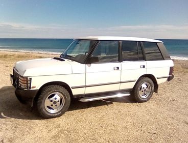 Picture of 1993 Range Rover Vogue 3.9 V8  Manual  A.B.S. A-C.  Alpine White - For Sale
