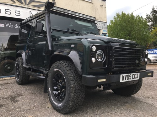 2009 Land Rover Defender 90 XS station wagon 6 seat SOLD