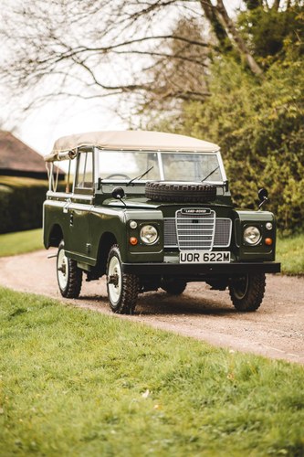 1974 Land Rover Series 3 in Forest Green For Sale