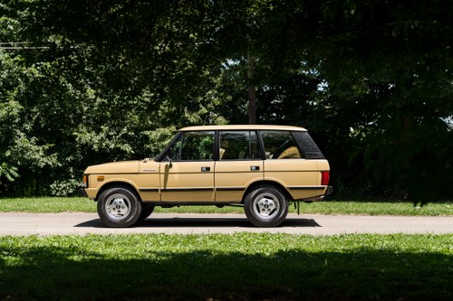 1984 Land Rover Range Rover "In Vogue" Edition For Sale