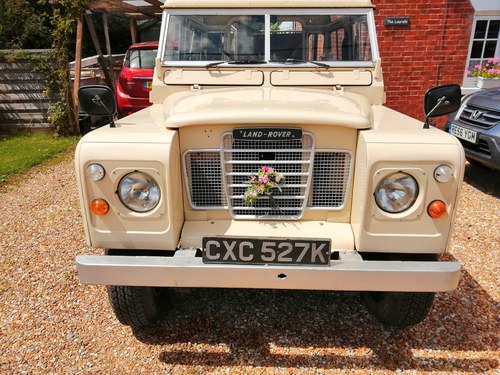 1972 Land Rover Series III 88 For Sale
