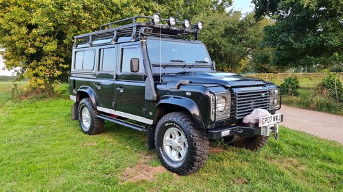 2007 Land Rover Defender 110 XS 2.4 TDCi County Station Wagon  20 In vendita