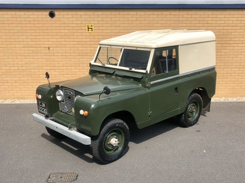 1966 LAND ROVER SERIES 2 A 88 // 2.3 4 CYL 74 BHP // 4x4 For Sale