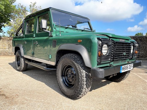 tough looking 2004/54 Defender 110 Double Cab+nice plate For Sale
