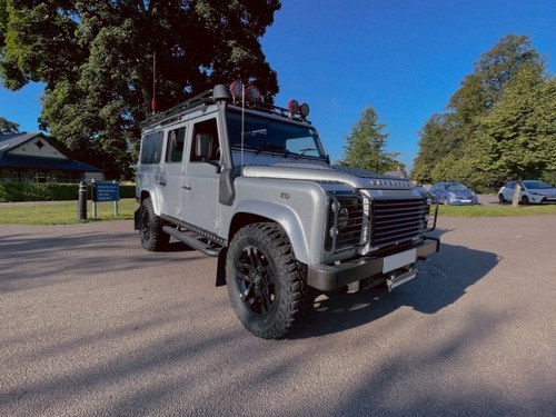 2013 Land rover defender 110 xs td d/c 2198cc For Sale by Auction