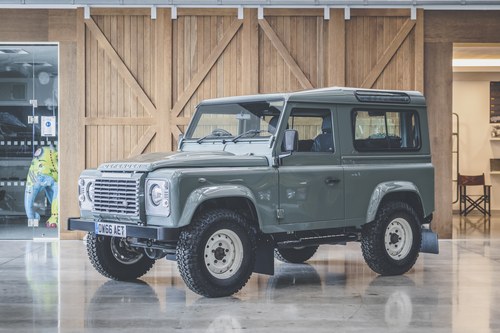 2016 Land Rover Defender 90 XS Station Wagon For Sale