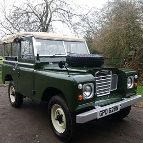 Picture of Stunning 1975 Land Rover Series lll 88 For Sale