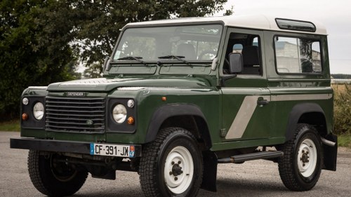 NEW 1996 LAND ROVER DEFENDER 90 - 300TDI LHD SOLD SOLD