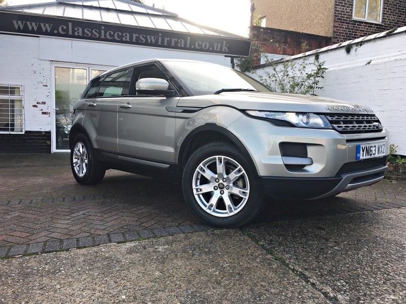 2013 Land Rover Range Rover Evoque - 2 2013 Land Rover Range Rover Evoque - 2