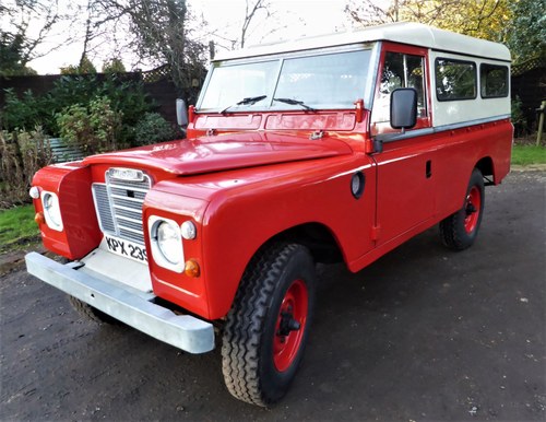 1976 Rare Fire Service Land Rover Series 3 Petrol 109 LOW MILES For Sale