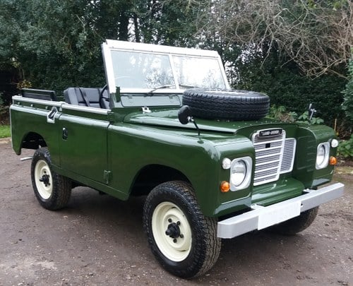 Stunning 1975 Land Rover Series 3 88 For Sale
