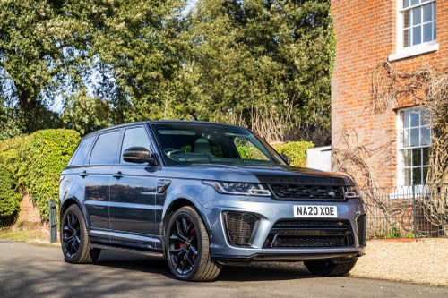 2020 (20) Range Rover Sport SVR VENDIDO