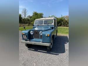1962 Classic Series 2A Land Rover For Sale (picture 1 of 6)