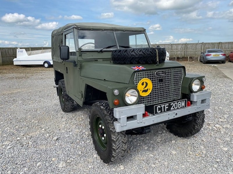 Land Rover® Lightweight *200TDI* (CTF) reserved