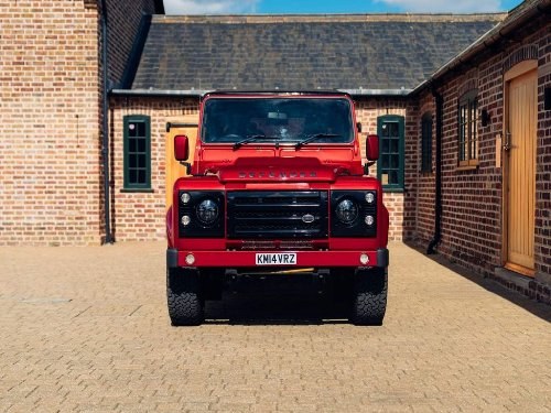 2014 Land Rover Defender - 7