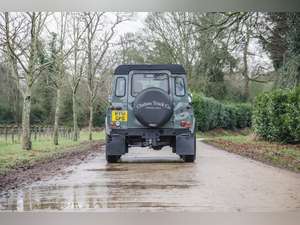 2012 Land Rover Defender 90 Chelsea Truck For Sale (picture 4 of 19)