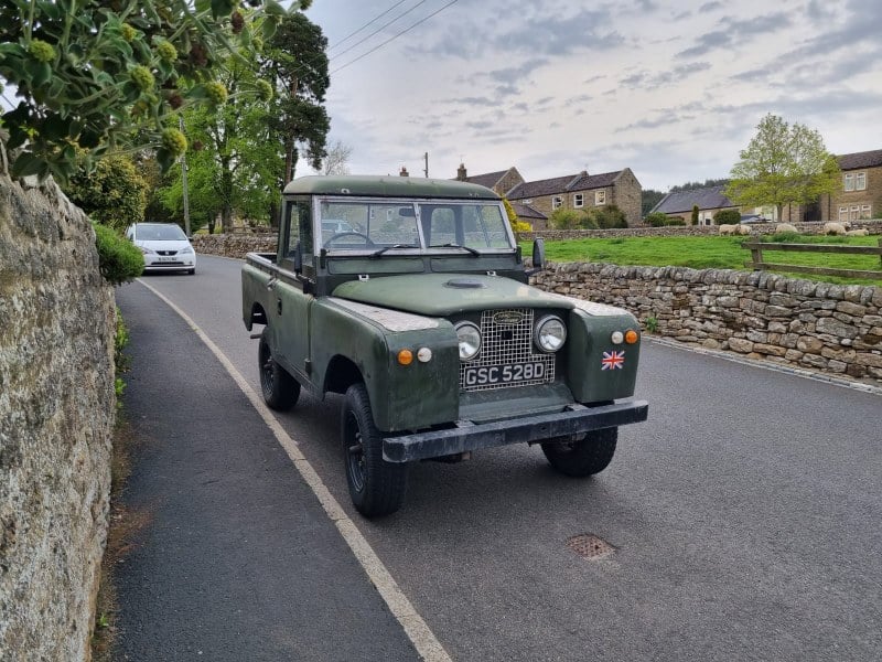 1966 LAND ROVER SERIES 2 - GREAT VALUE VEHICLE, NEW BULKHEAD