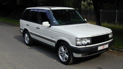 RANGE ROVER P38 4.6 HSE - RHD - COLLECTOR QUALITY! EX JAPAN!