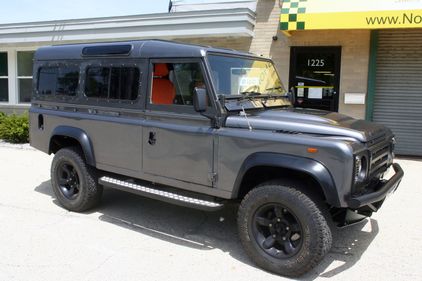 Picture of 1984 Land Rover Defender 110