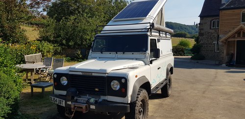 2004 Expedition ready Land Rover Defender 110 TD5 Hardtop For Sale