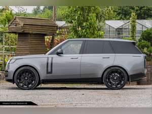 2022 Physical Range Rover P400 Autobiography - Elec Side Steps For Sale (picture 2 of 12)