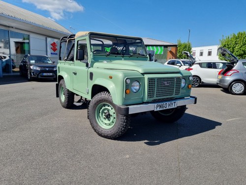 2010 Land Rover Defender 90 2.4 TDCI PU 4X4 Kaufen Bei