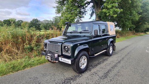 2011 Land Rover Defender 110 XS pick up For Sale