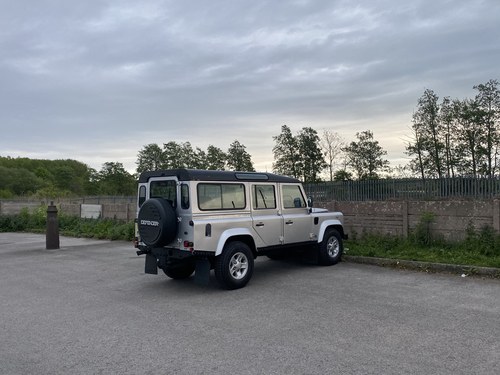 2002 Land Rover Defender 110 CSW 9 seater TD5 For Sale