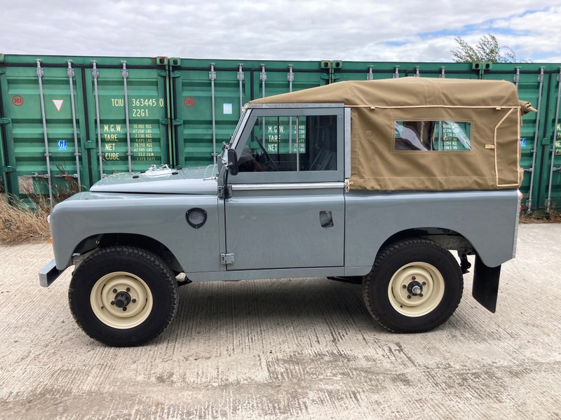 Land Rover series 3 **Professional full restoration**