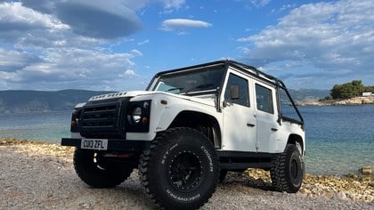 Defender Double Cab, only 34k mls, A/C