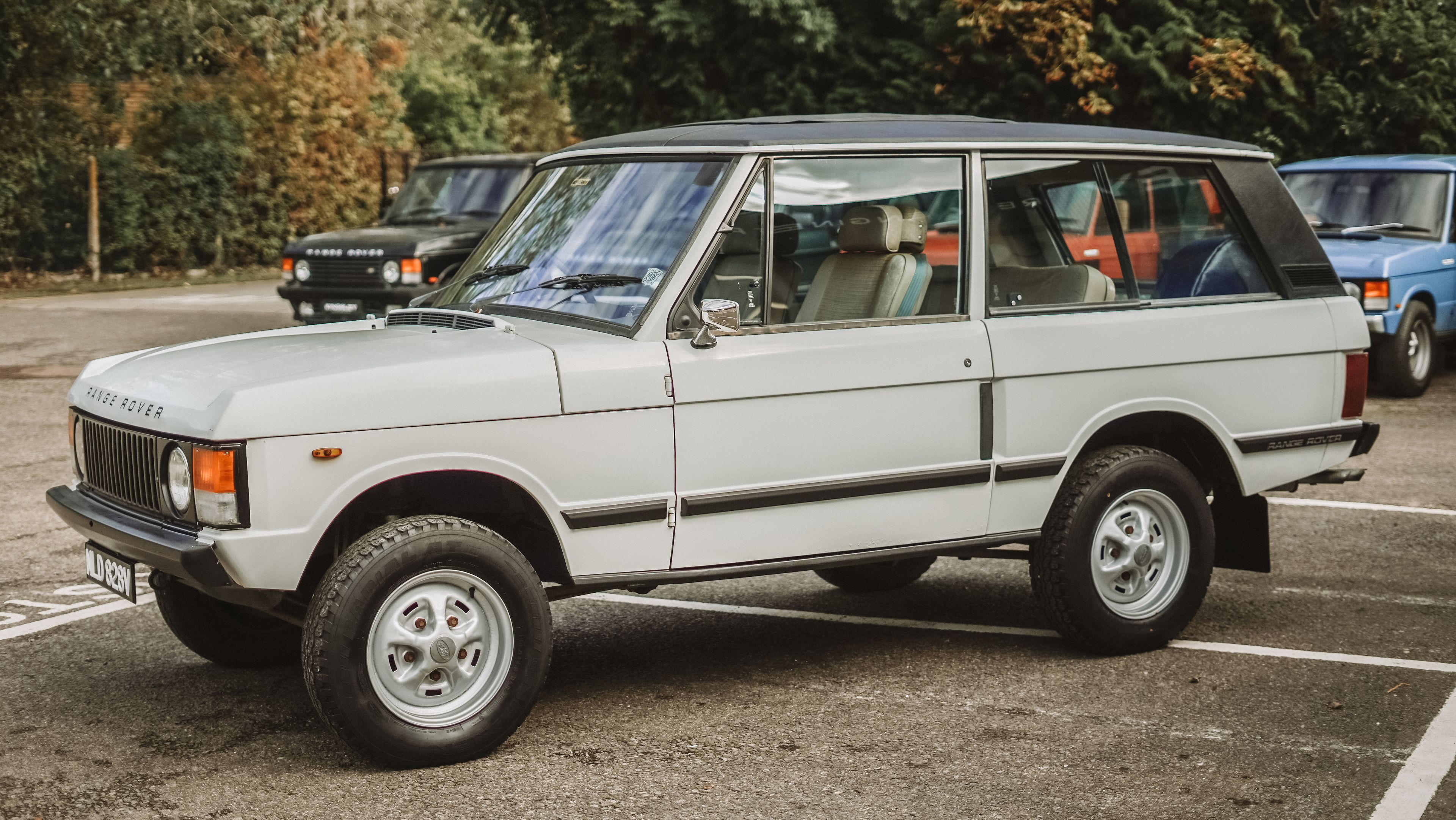 1980 Range rover classic 2 door with webasto folding roof For Sale