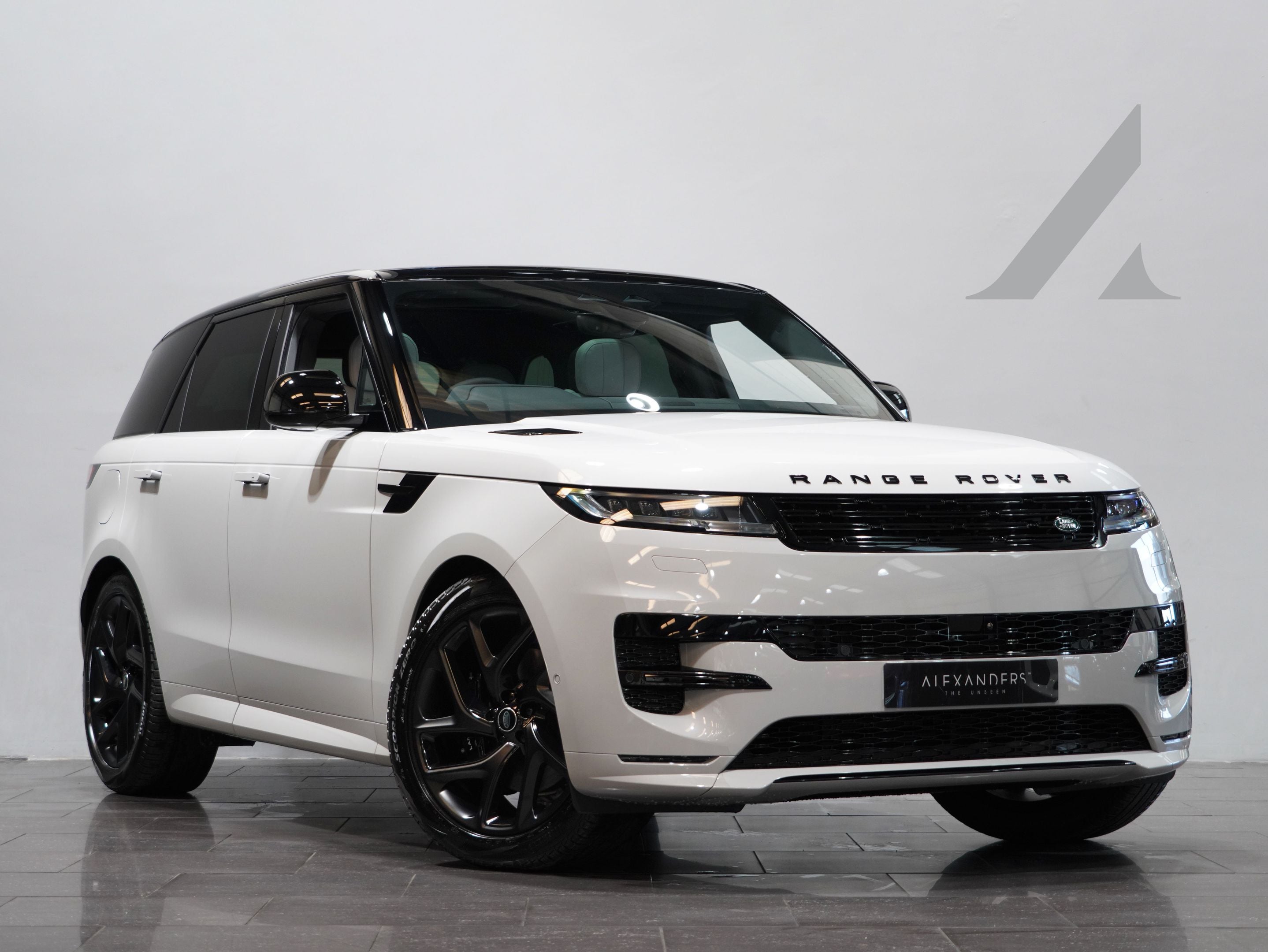 2022 22 72 RANGE ROVER SPORT DYNAMIC SE D300 3.0 AUTO For Sale