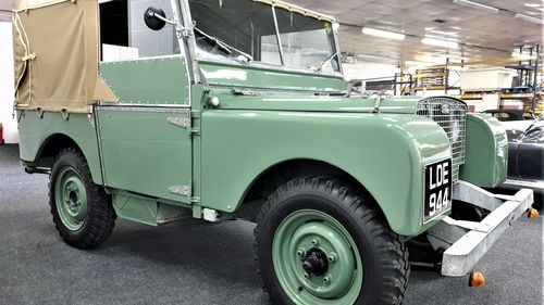 Picture of Landrover S1 1949 Rare lights behind the grill model - For Sale