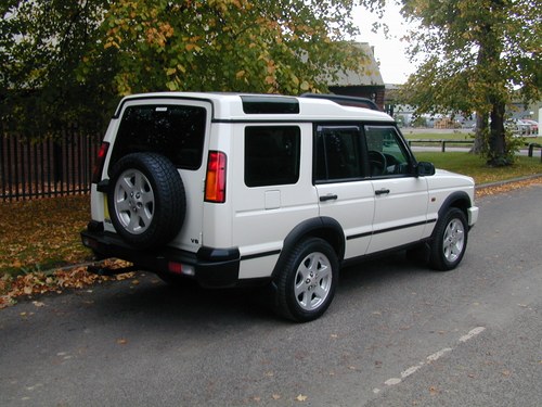 2003 Land Rover Discovery - 3
