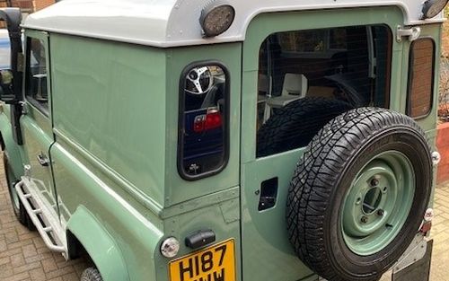 1991 Land Rover Defender Heritage (picture 5 of 29)
