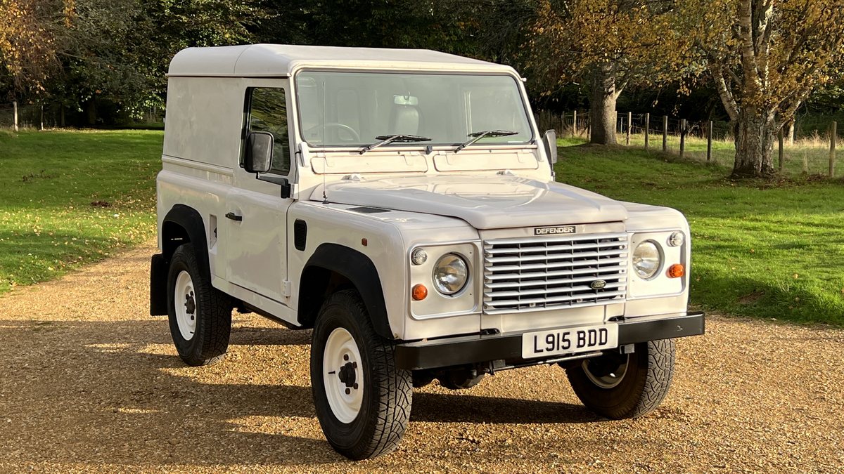 LAND ROVER DEFENDER LANDCRAFT SOLIDO 1:43 de reference LAND ROVER DEFENDER LANDCRAFT SOLIDO 1:43 de reference