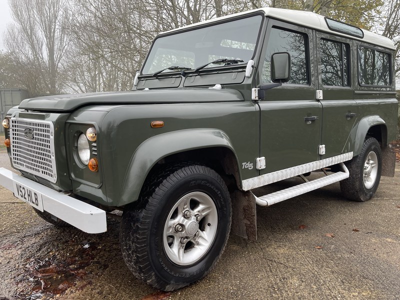 1999 Defender 110 TD5 Heritage Edition 12 seat+overdrive
