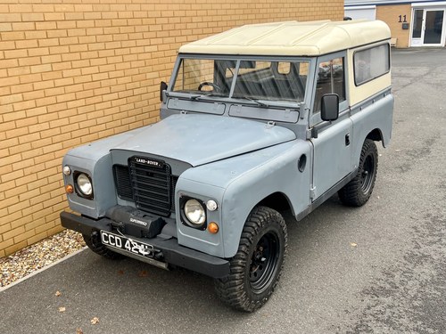 1972 LAND ROVER SERIES 111 88 // 2.3 // 4CYL // 74 BHP SOLD