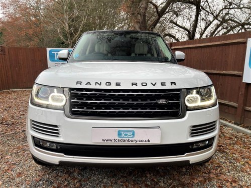 2014 Autobiography SDV8 4.4 8-Speed Automatic 4x4 SOLD