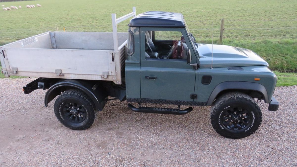 Range Rover Tipper 2009 Land Rover TIPPER SPECIAL Transit Power in United Kingdom - For ...