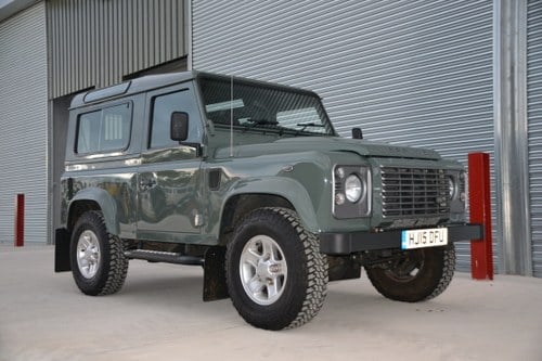 2015 Land Rover Defender 90 XS Station Wagon SOLD