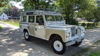 Picture of 1970 Land Rover Defender Series 2a