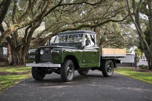 1967 Land Rover Series 2A 109 Tipper Zu verkaufen durch Auktion