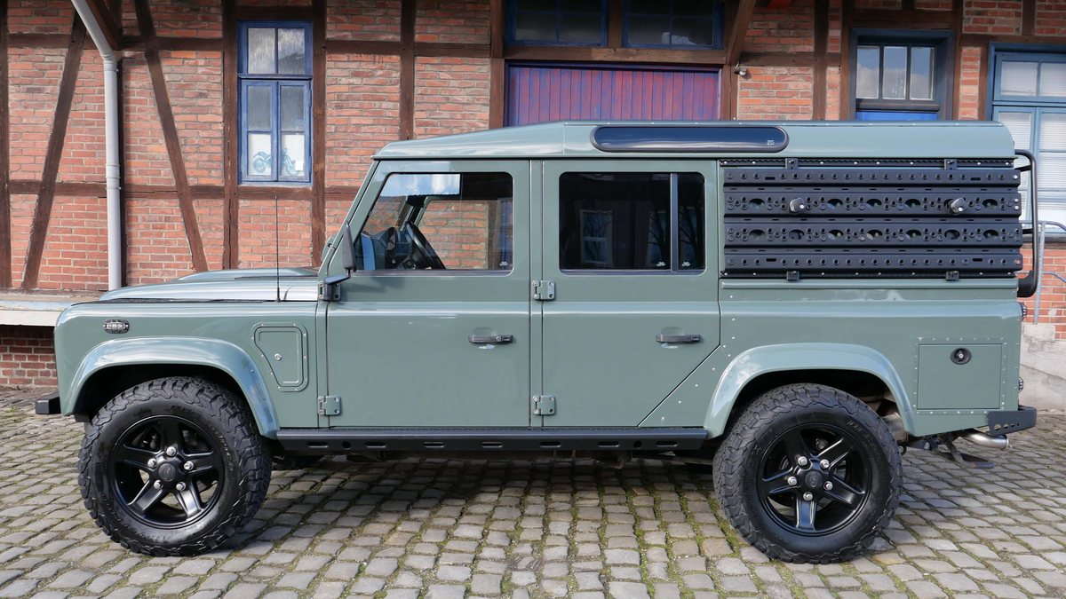 2014 Land Rover Defender in Duitsland - Te koop | Car & Classic
