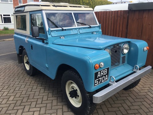 1963 Land Rover Series 2a/3 88" with Safari roof SÅLD