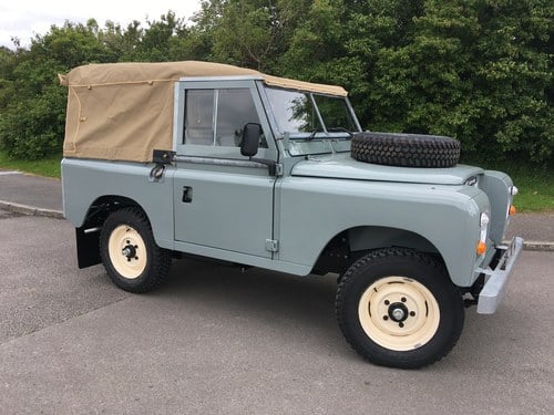 1982 Land Rover Series 3 - 2