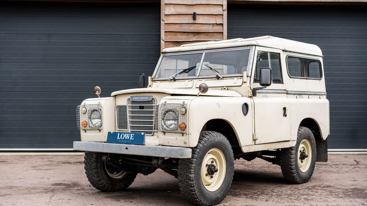 1976 Land Rover 88