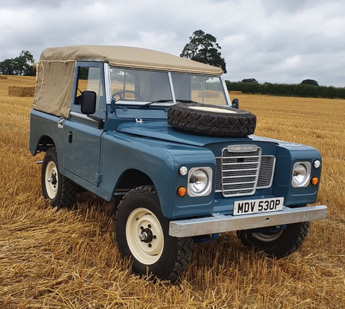 1975 Land Rover 88" - 4 Cyl